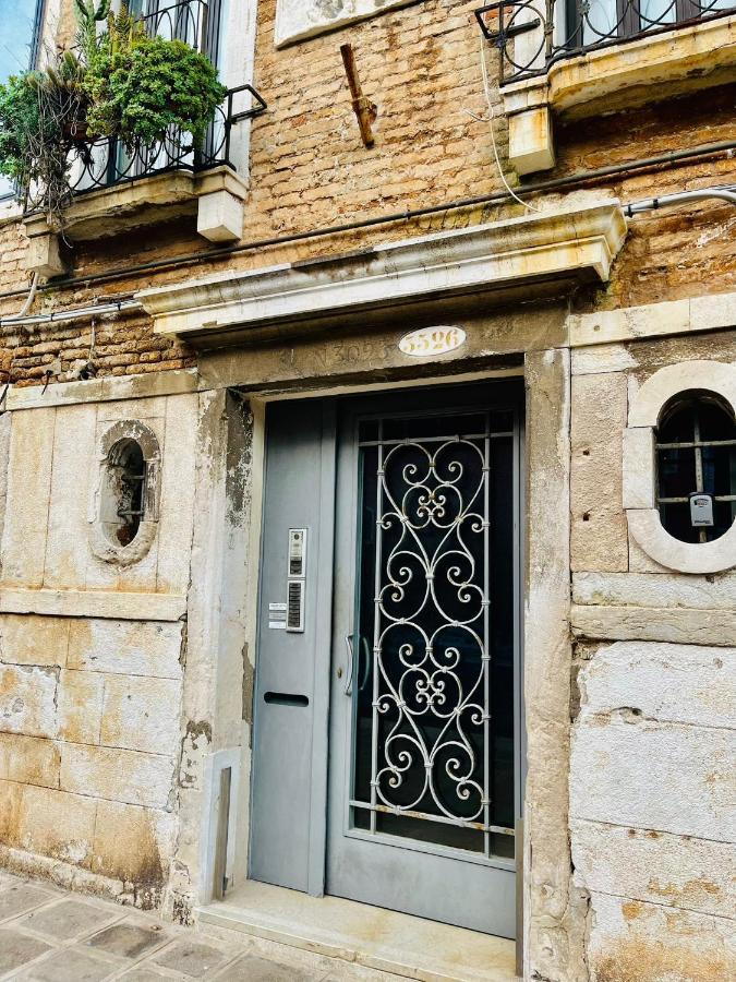 Ca' Tintoretto Venedig Exterior foto