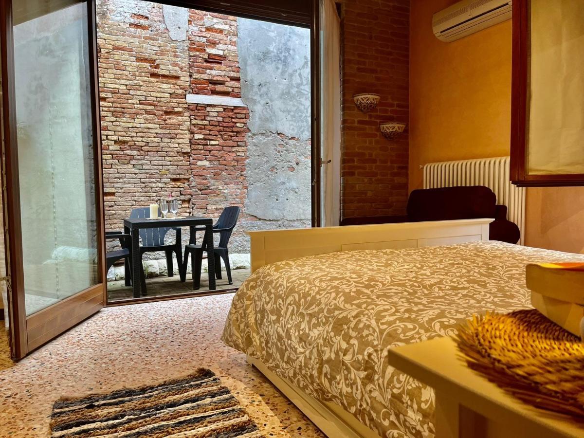 Ca' Tintoretto Venedig Exterior foto