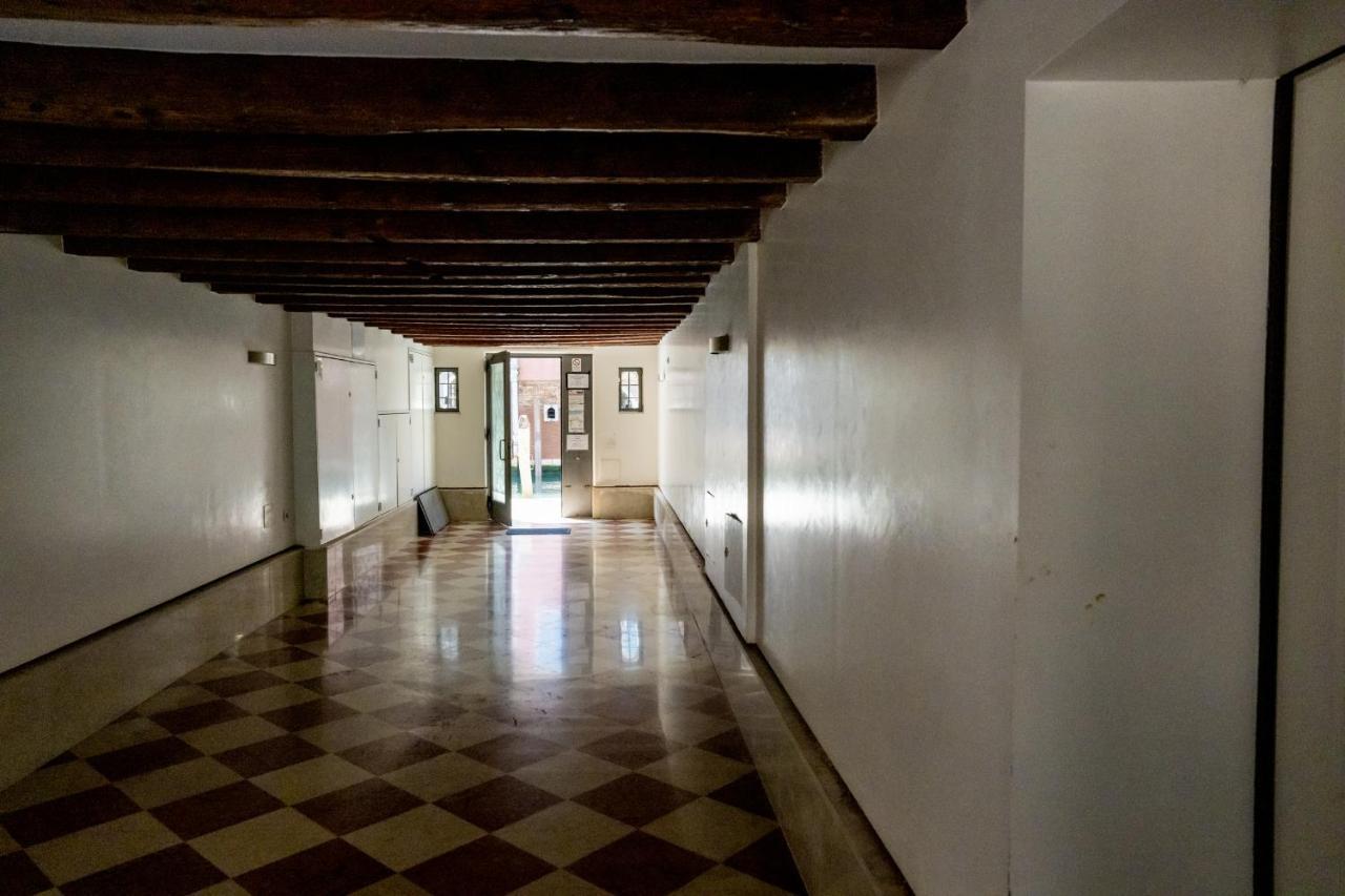 Ca' Tintoretto Venedig Exterior foto